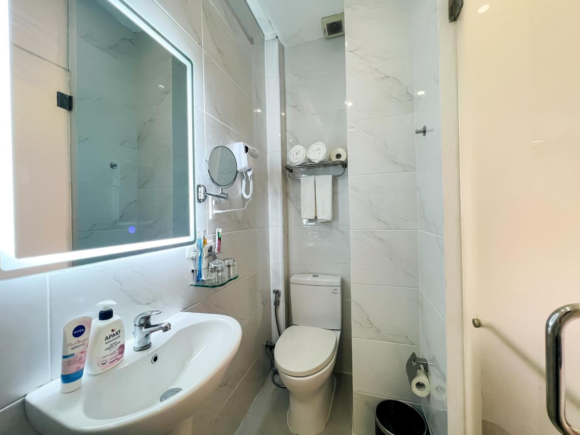 A25 Hotel - 75 Le Thi Hong Gam Ho Chi Minh City Exterior photo